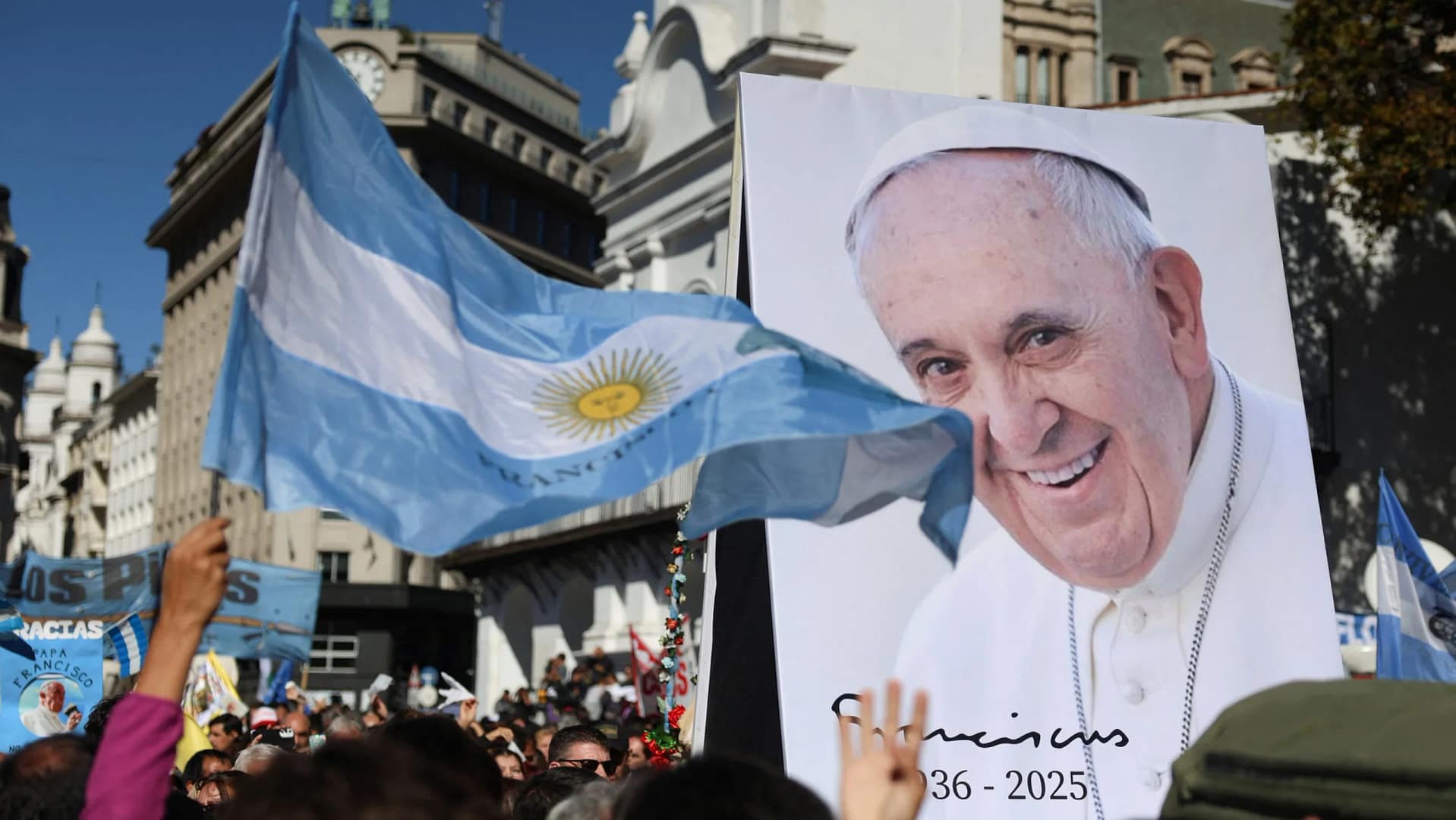 Argentina Bids Farewell to Pope Francis with ‘Symbolic Embrace’ at Open-Air Mass in Buenos Aires