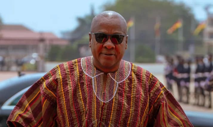 I’ll reduce presidential staffers drastically – President Mahama